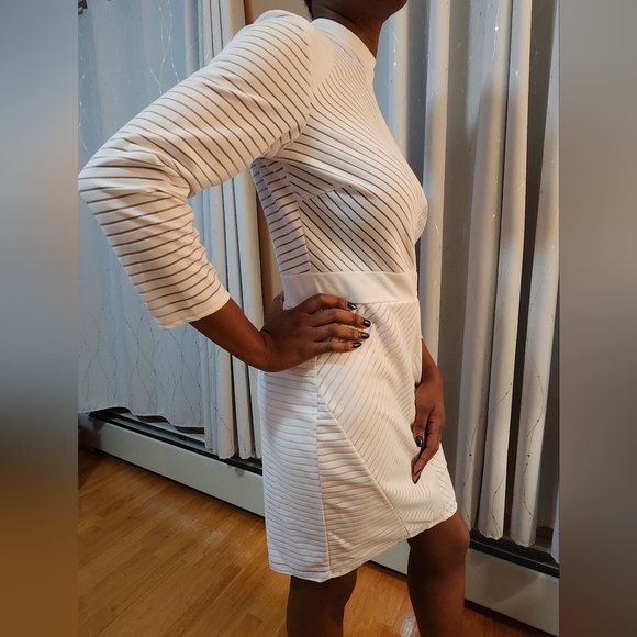 Guess Dress - Picture 2 of 4